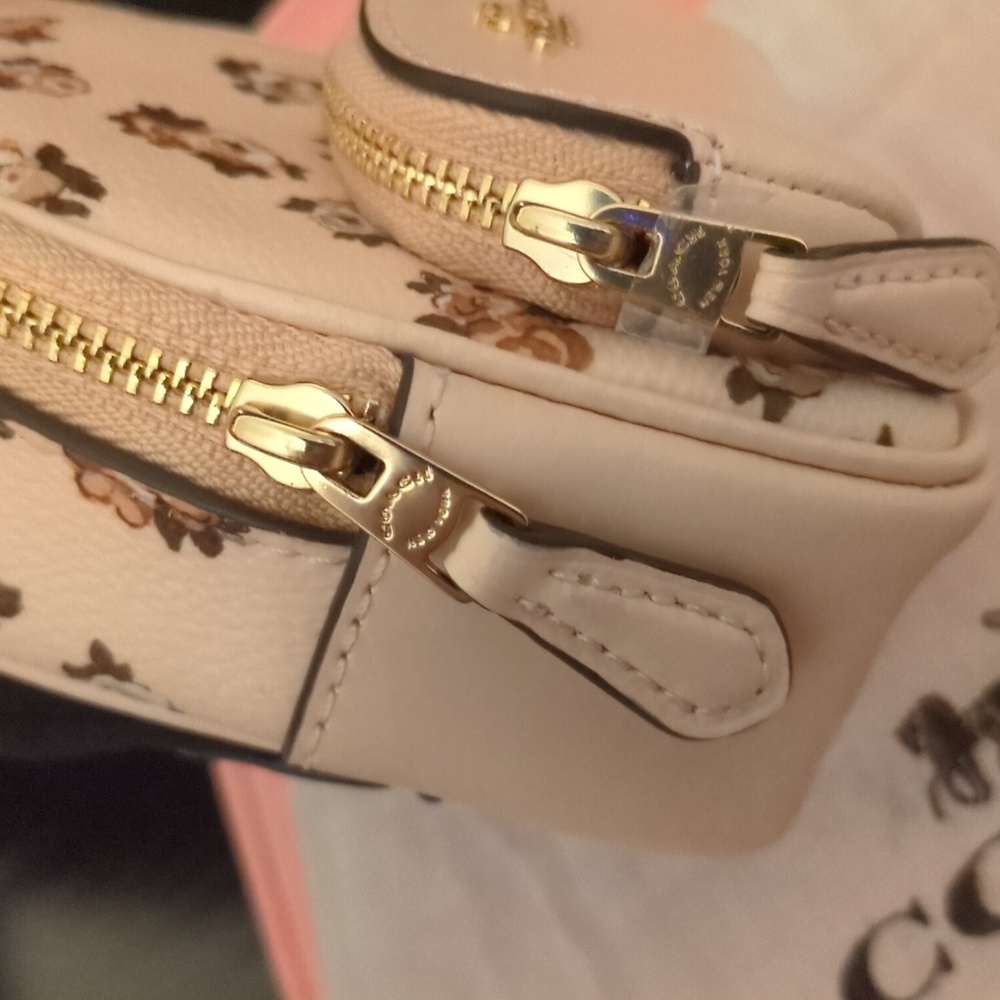 Coach Mini Court Backpack Bag Charm With Rosette Print in gold/blush multi - Picture 3 of 14